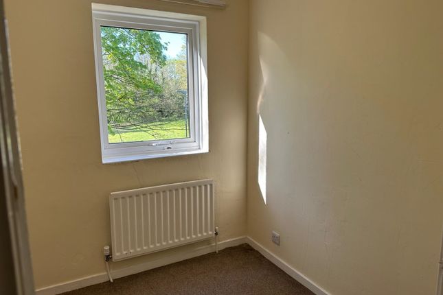 46, Arncliffe Place, Newton Aycliffe photo 4