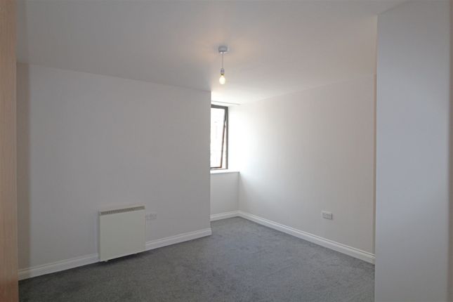 68, Apartment 19, Grove Road, Eastbourne photo 5