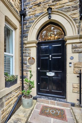 97, Valley Drive, Harrogate photo 4