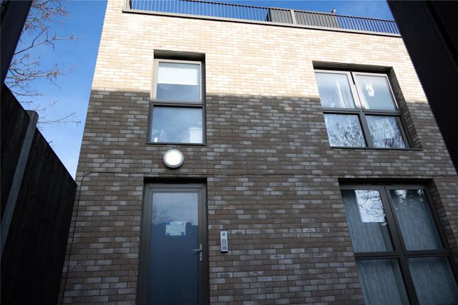 Thumbnail Flat to rent in Sprowston Mews, Forest Gate, London