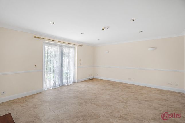 89, Galliard Road, London photo 4