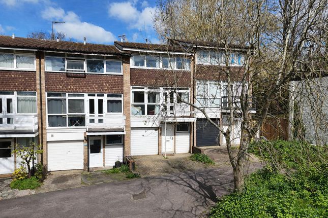 4-bed house on 95, Roxeth Hill, Harrow, £475,000