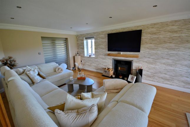 Babell Road, Holywell photo 4