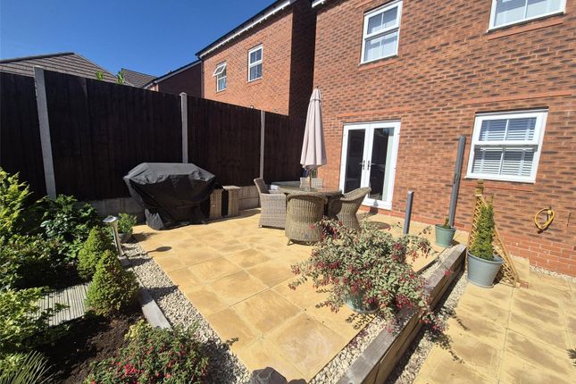 61, Jackson Drive, Telford photo 2