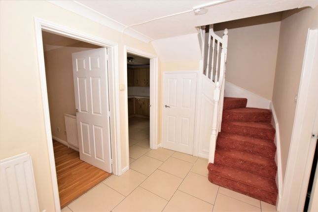 Detached house to rent in Dornoch Way, Blantyre, South Lanarkshire