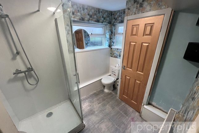 30, Lincoln Street, Porth photo 5