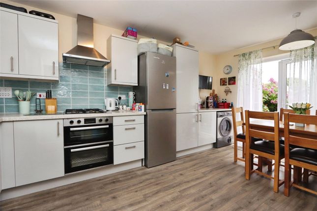 3, Graham Way, Bideford photo 4