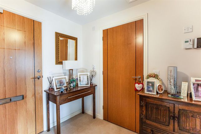 Flat for sale in George Street, Warminster