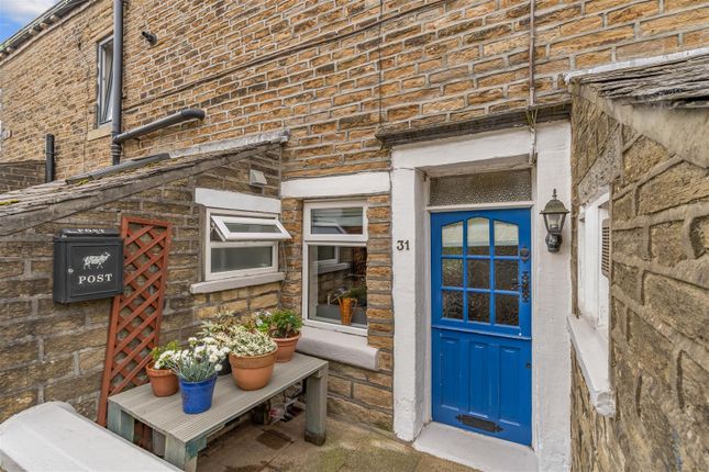 31, Booth Terrace, Halifax photo 4