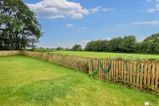 Hafan Heulog, Llangadog Road, Kidwelly photo 4