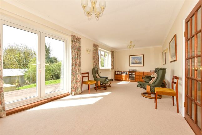 Gibraltar Lane Hawkinge, Folkestone photo 3