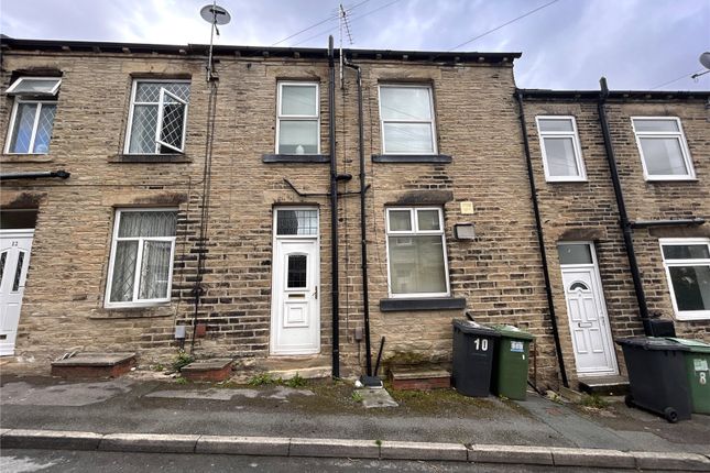 1-bed terraced on 10, Centre Street, West Yorkshire, £27,500