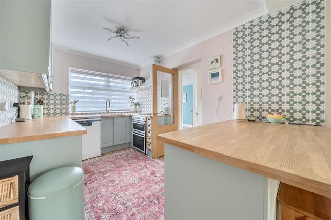 9, Tanorth Road, Bristol photo 4