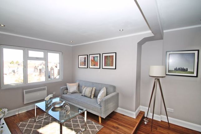 Flat for sale in Hindes Road, Harrow-On-The-Hill, Harrow