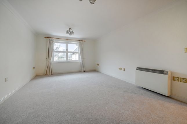 Flat 21, The Ambassador, London Road, Ascot photo 3