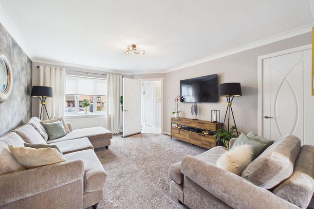 4 Fruin Drive, Wishaw photo 3