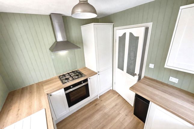 9, Pemberton Road, Consett photo 4