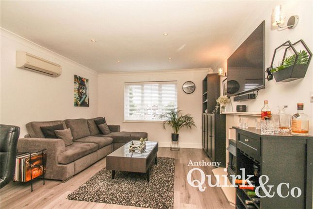 Flat Flat 12, 36, London Road, Benfleet photo 3