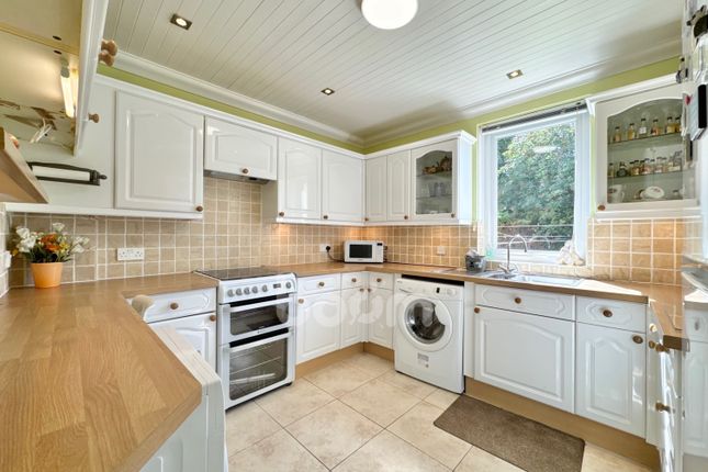 33, Netherhill Road, Paisley photo 2