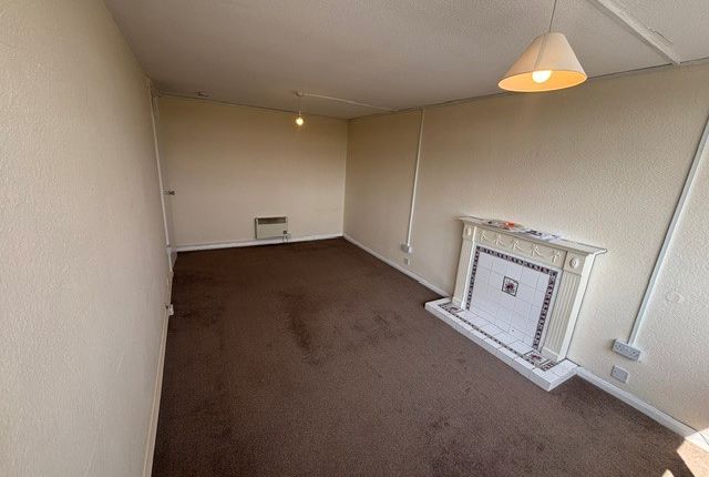 Flat 51, Rivermead, Wilford Lane, NOTTINGHAM photo 4