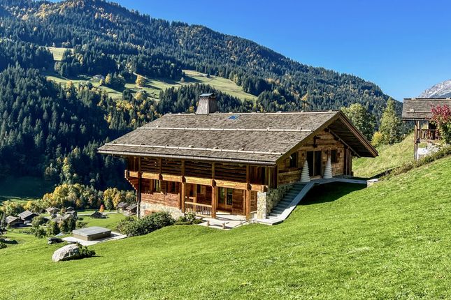 Chalet for sale in Le Grand Bornand, Annecy / Aix Les Bains, French Alps / Lakes