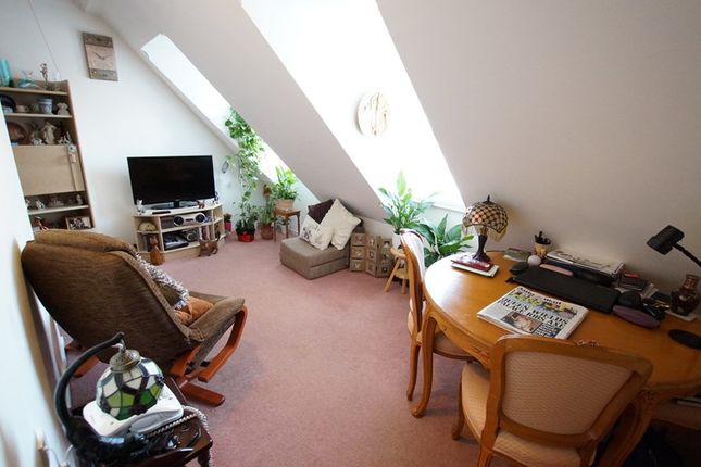 Flat 44,, Chestnut House, Blandford Forum photo 3