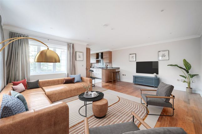Flat 4, Clare Hill Court, 2, Claremont Lane, Esher photo 2