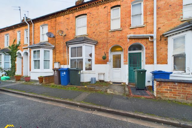 Terraced house for sale in Newland Place, Banbury