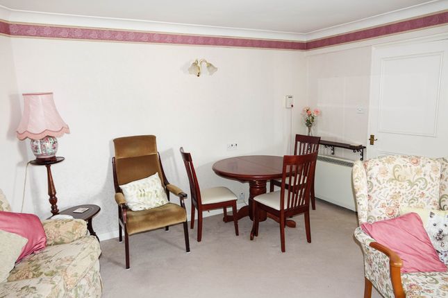 60 Seaward Court, West Street, Bognor Regis photo 2