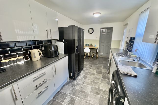 3, Arundel Street, Redcar photo 4
