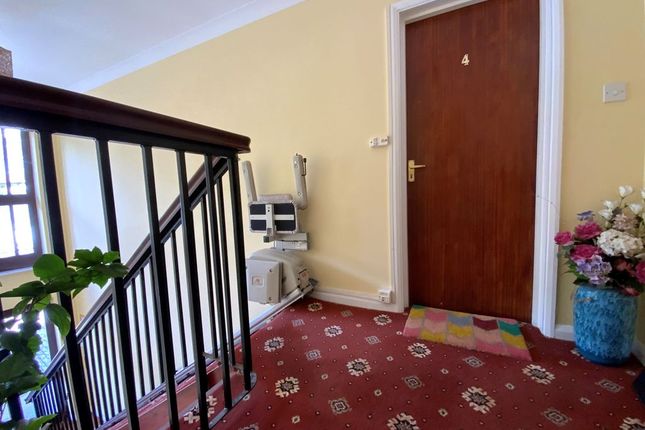 Flat 4, Rosevean House, Rosevean Gardens, Plymouth photo 2