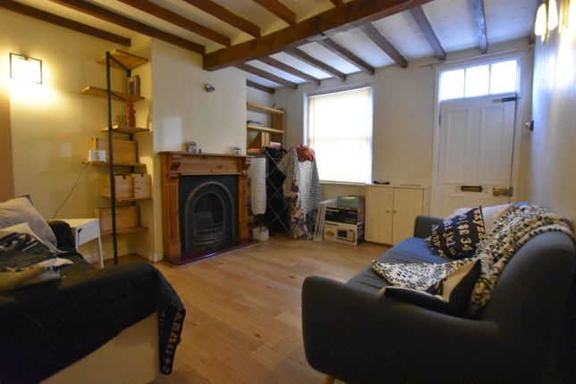 32, Lincoln Street, City Centre photo 2