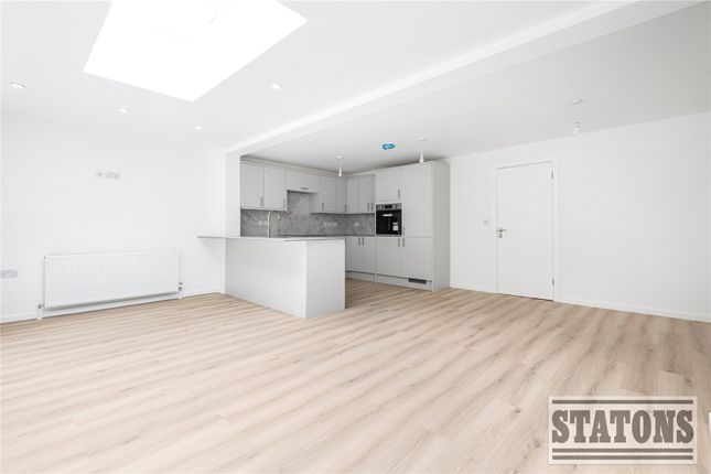 1, Sutton Crescent, Barnet photo 4