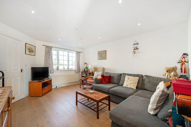 12, Tide Way, Chichester photo 4