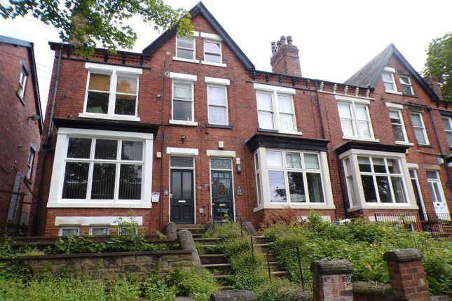 Rear Flat 35, Oakwood Avenue, Leeds photo 2