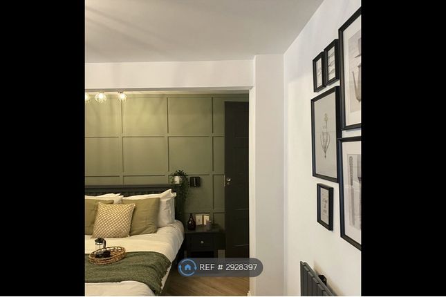 Flat, Grove Street, Raunds, Wellingborough photo 3
