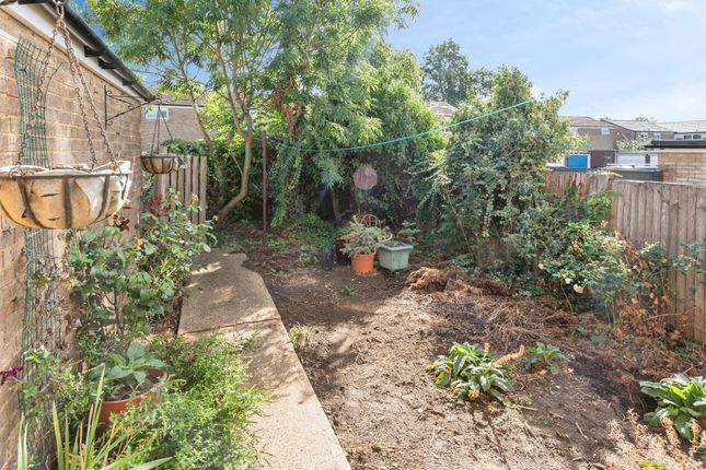 190, Canterbury Way, Stevenage photo 3