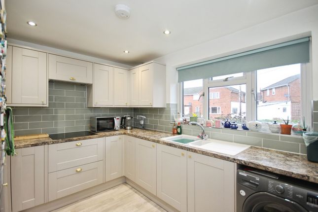 61, St. Nicholas Road, Leamington Spa photo 2