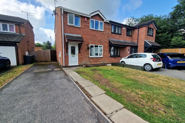 Semi-detached house to rent in Cozens Close, Bedworth, Warwickshire