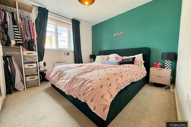 46, Ramsden Court, Wickford photo 4