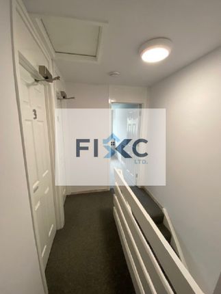 Studio 3 102 Stumpacre Bretton, Peterborough photo 5