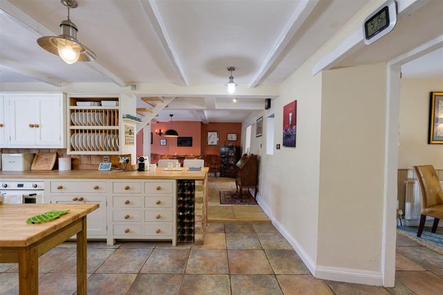 Manor Farmhouse, Bridport Road, Drimpton photo 4