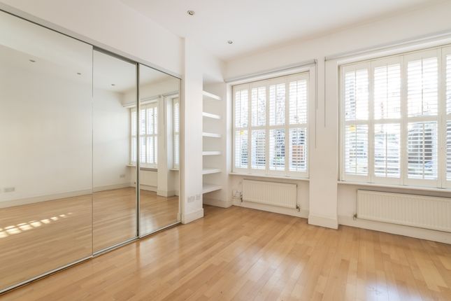103A, Greencroft Gardens, London photo 4