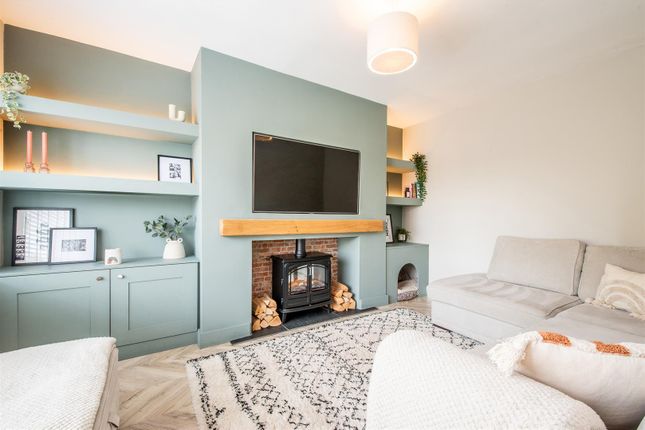 17, Waterfield Avenue, Darwen photo 2