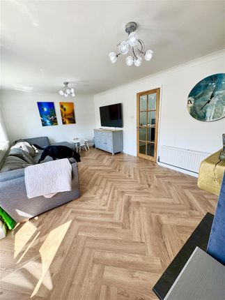 18, Woolms Meadow, Ivybridge photo 4
