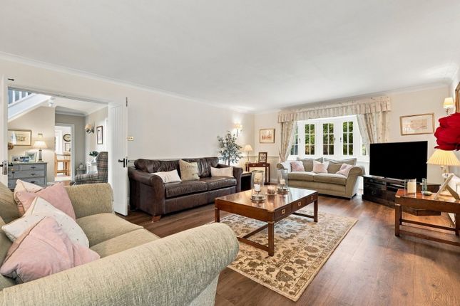 212, Norsey Road, Billericay photo 4