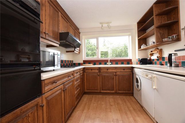 30, Wedgewood Court, Roundhay photo 4