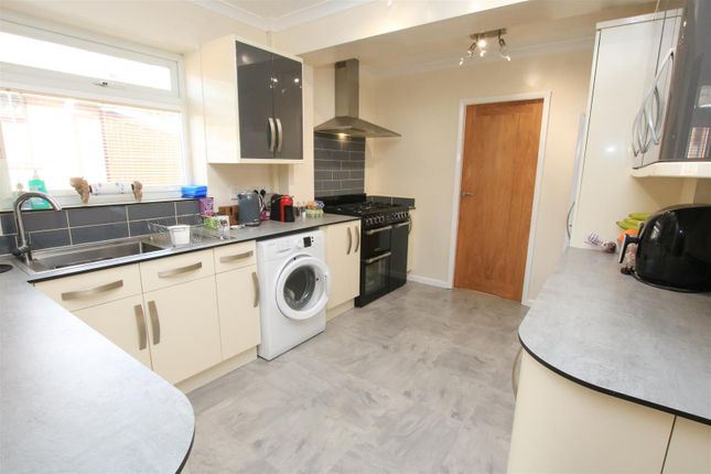 2-bed bungalow on Grenville Road, Doncaster, £185,000