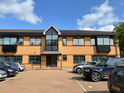 Office to let in Thorney Leys, Witney, Oxfordshire