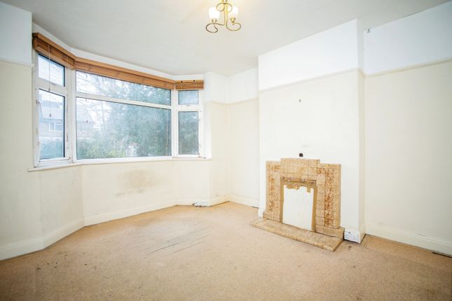 End terrace house for sale in Broom Hill Road, Rochester, Kent